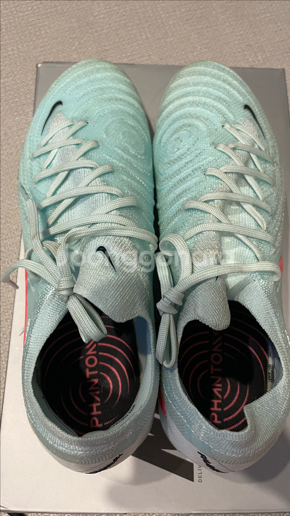 나이키 팬텀 GX II 엘리트 AG-Pro 축구화 260--3