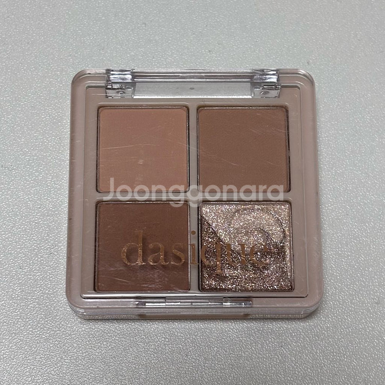 데이지크 섀도우 팔레트 밀크라떼 미니--1