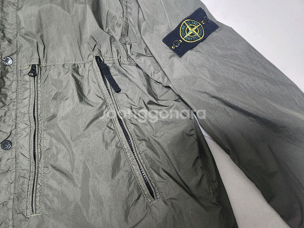 스톤아일랜드 나일론메탈 바람막이 자켓 XXL--1