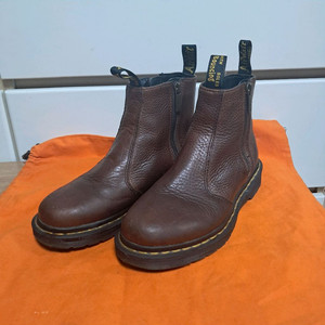 닥터마틴 여성 부츠 워커 2976W/ZIPS 38EU(약240)