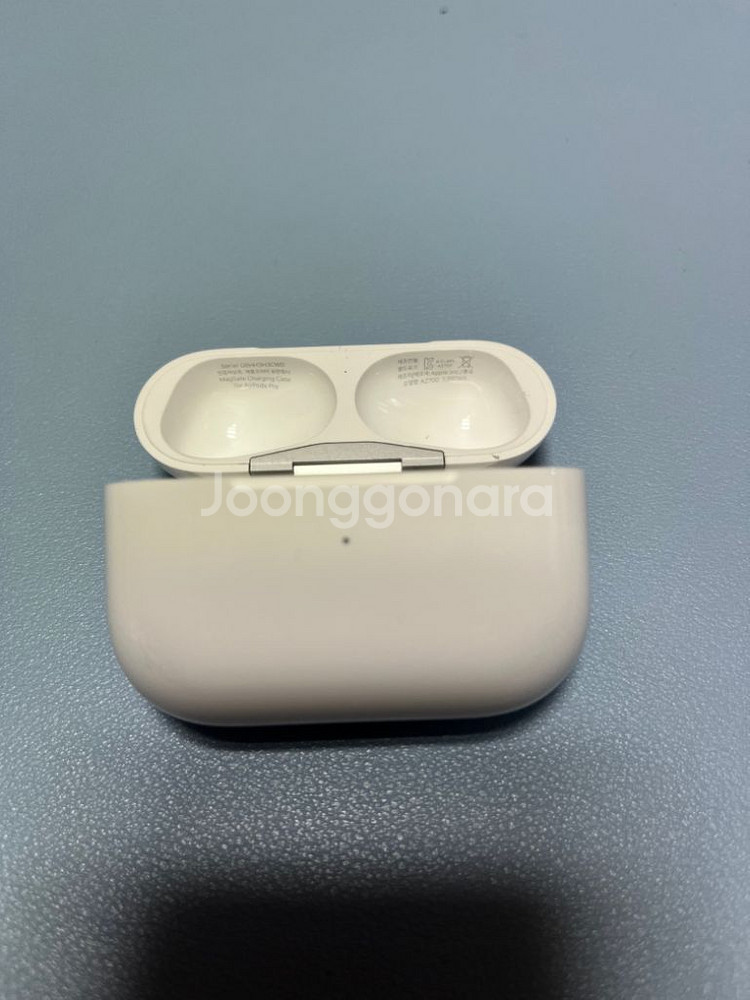 에어팟프로2-8핀 라이트닝 본체--0