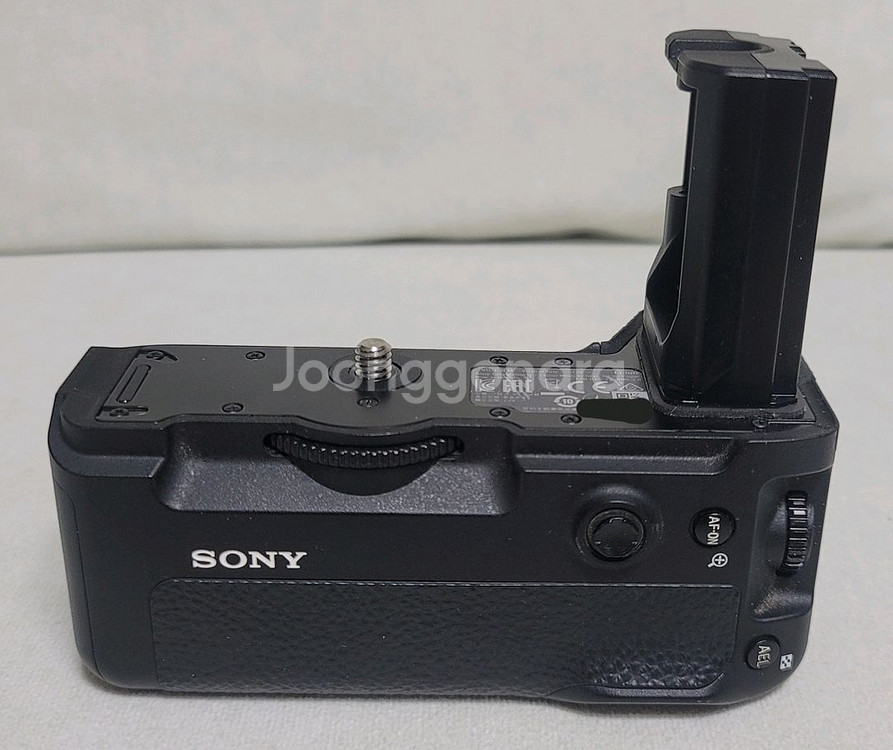 소니정품 A7M3용 VG-C3EM 세로그립 팝니다.--4
