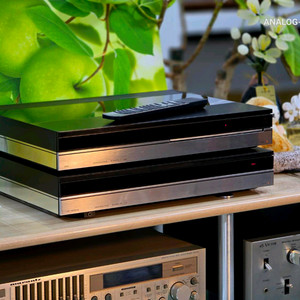 뱅앤올룹슨 베오마스터 7000 리시버앰프와 베오그램 7000 CD플레이어