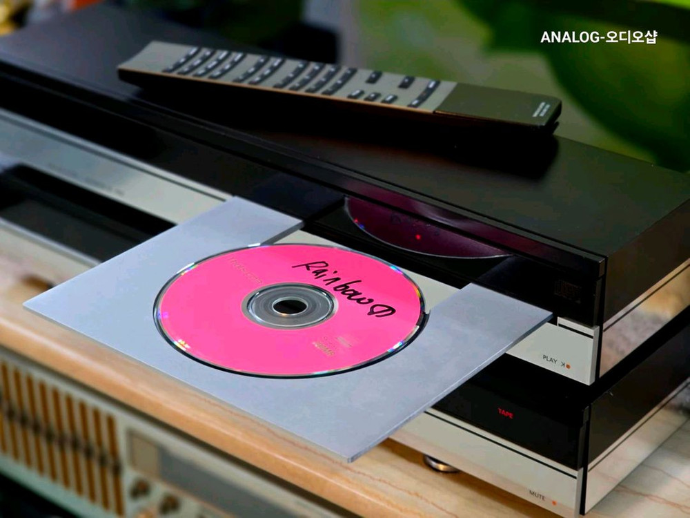 뱅앤올룹슨 베오마스터 7000 리시버앰프와 베오그램 7000 CD플레이어--7