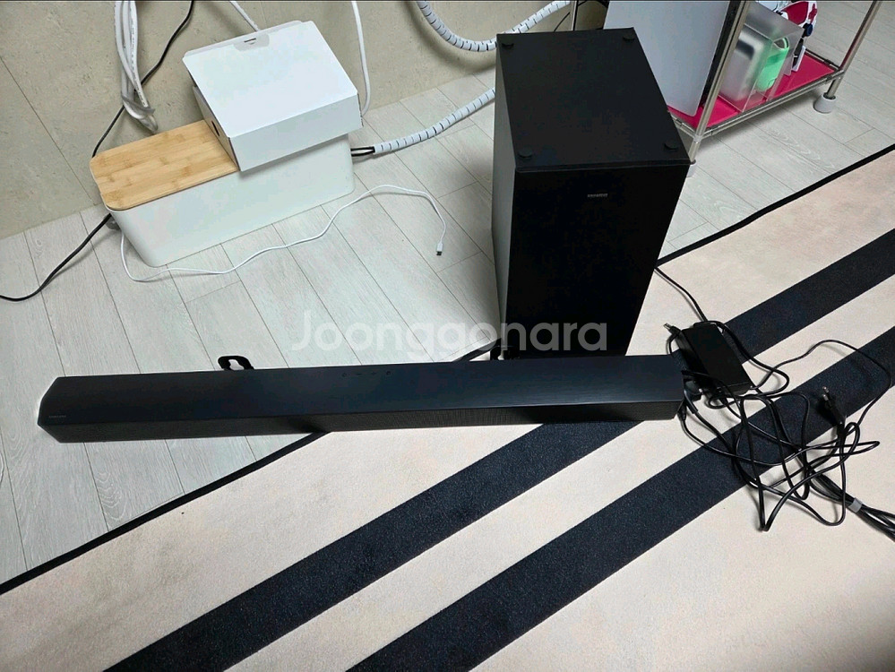 삼성 사운드바 (HW-B550)--1