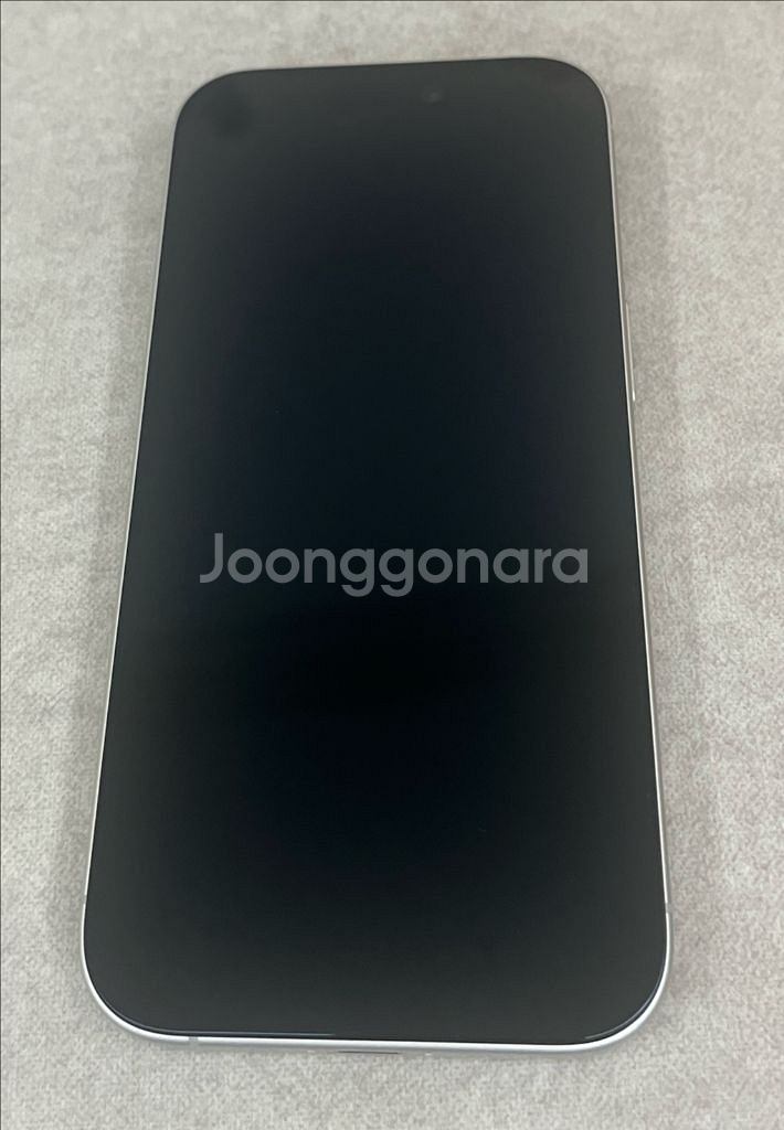 아이폰 17 화이트 256기가 풀박스 팝니다--1