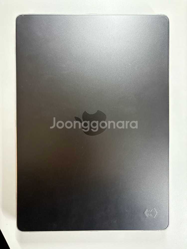 맥북프로 m3 pro 11코어 / 14코어 / 512gb / 램18gb--1