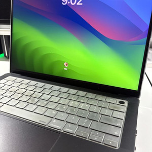 맥북프로 m3 pro 11코어 / 14코어 / 512gb / 램18gb