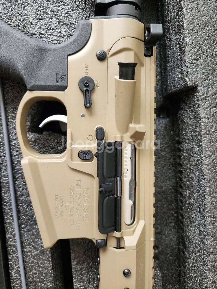 1번 NOVESKE 13.7인치GEN4 EBB--2