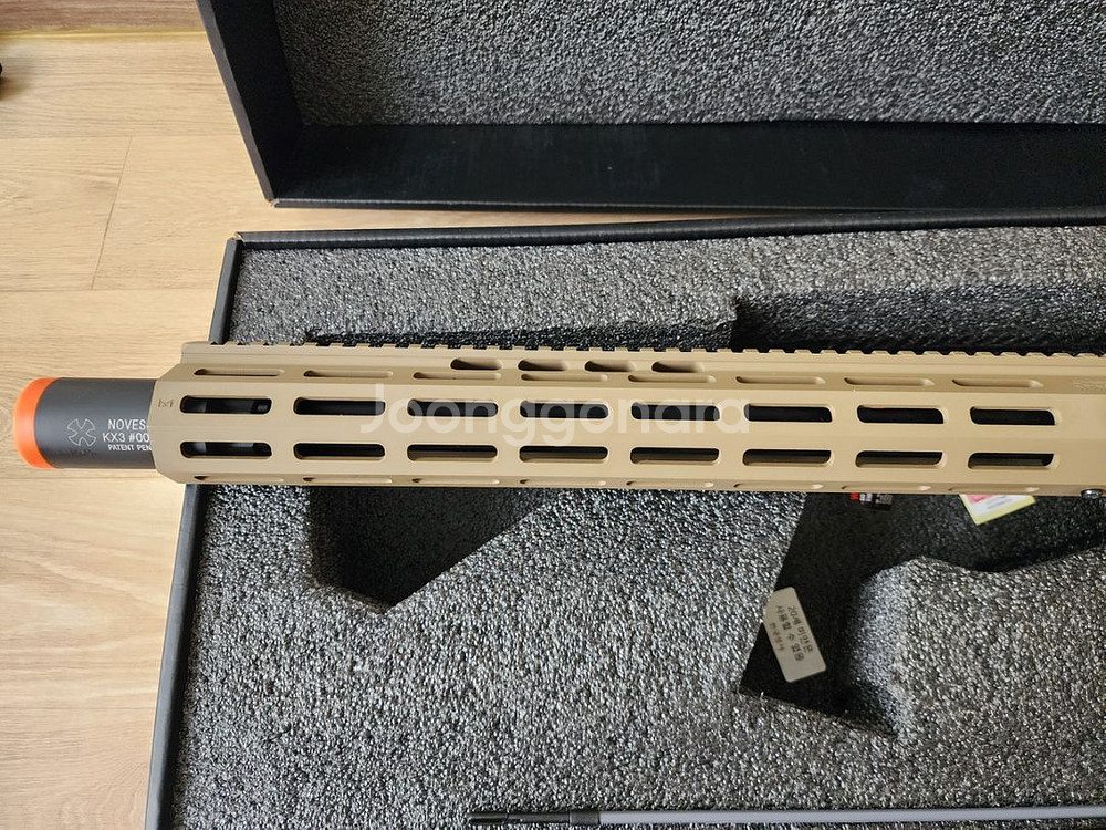 1번 NOVESKE 13.7인치GEN4 EBB--5