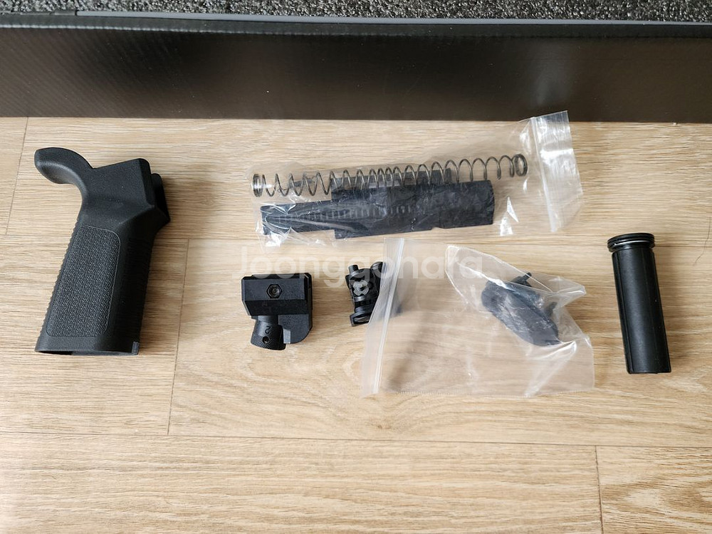 1번 NOVESKE 13.7인치GEN4 EBB--7