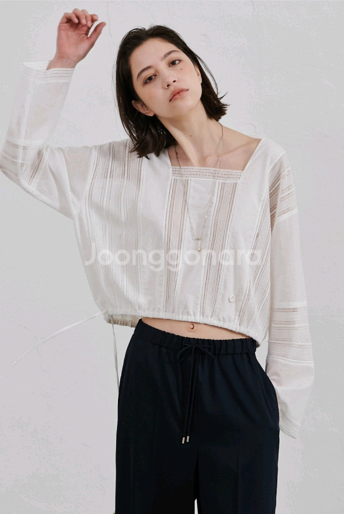 르윗 레이스 패치 블라우스 lace patch blouse--1
