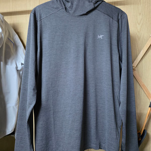 아크테릭스 코막 후디, 사이즈 M