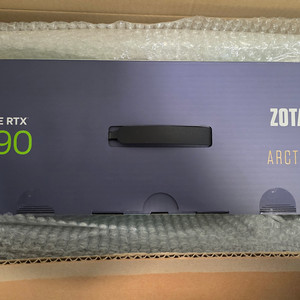 RTX 5090 articstorm 아틱스톰 미개봉