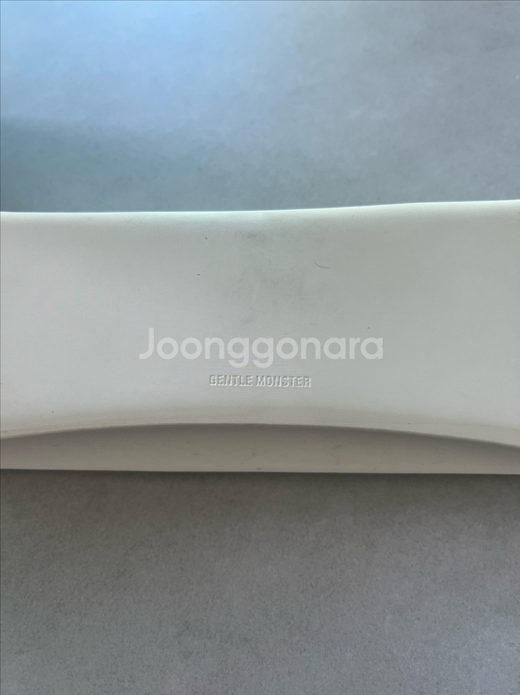 젠틀몬스터 선글라스--0
