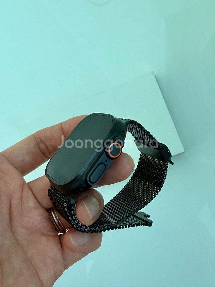 애플워치 울트라2 블랙 팝니다. /배터리 100%/액정 노기스--4