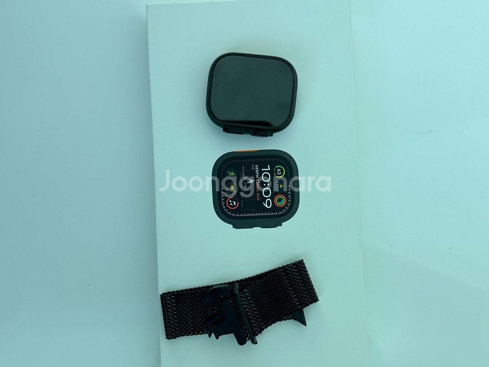 애플워치 울트라2 블랙 팝니다. /배터리 100%/액정 노기스--5