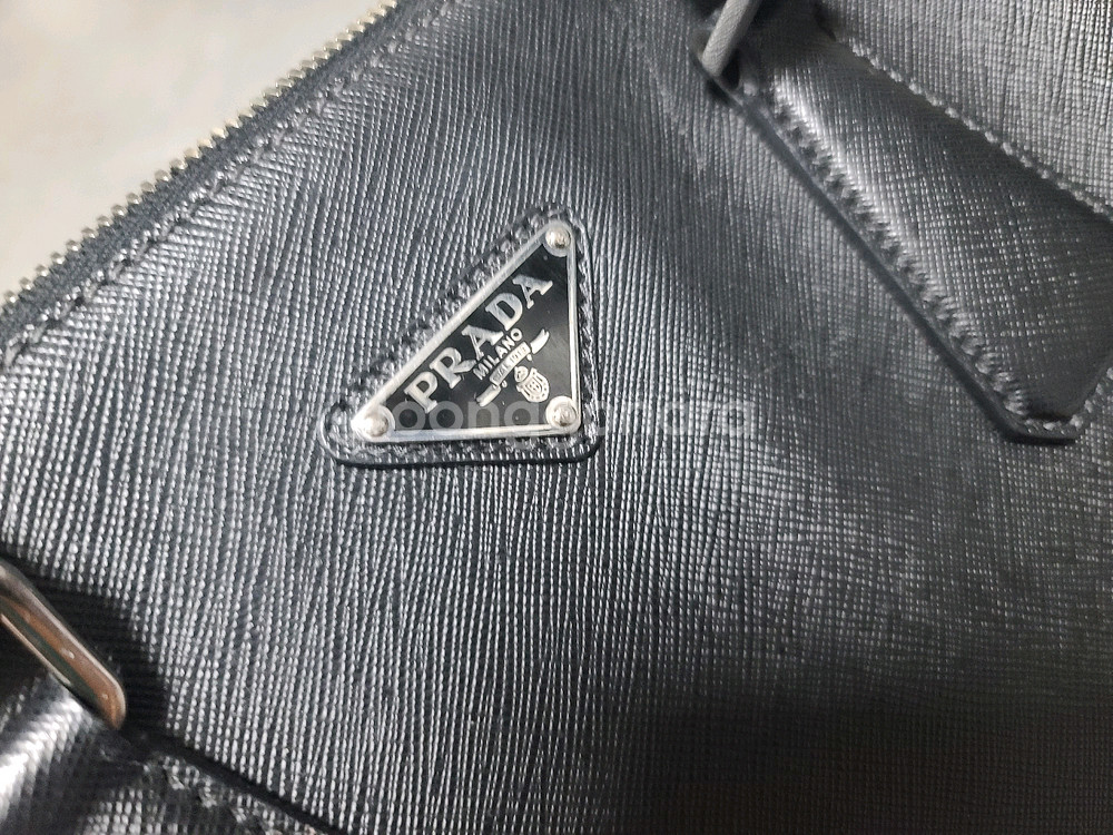 프라다 사피아노 레더 토트백 브리프케이스 서류가방--1