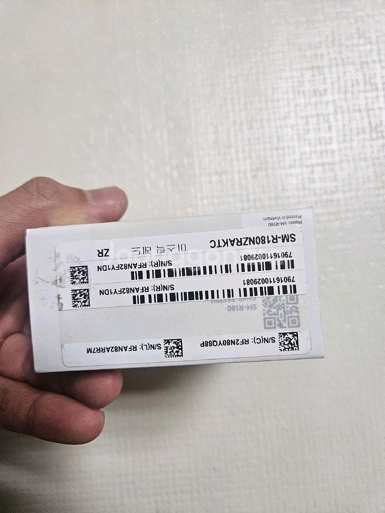 미개봉 삼성 갤럭시 버즈 라이브--0