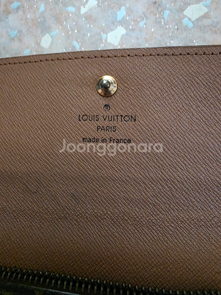 루이비통 사라웰렛 장지갑--1