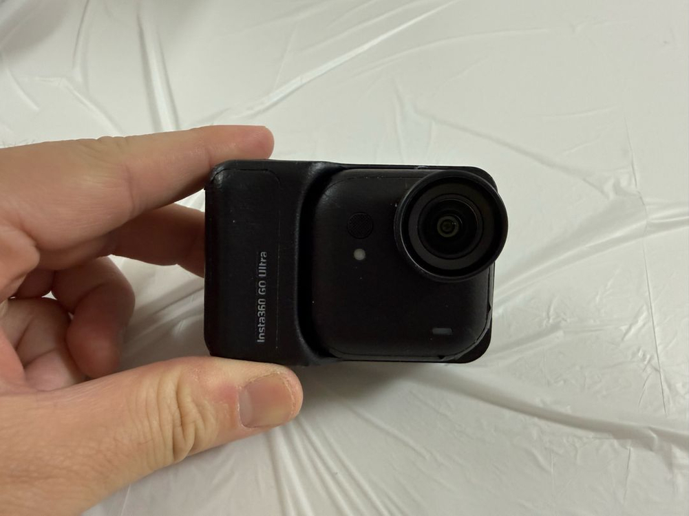 인스타 360 고 울트라 블랙 크리에이터 번들--1