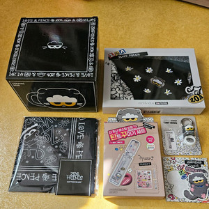 [급처/일괄]지디 조앤프렌즈 조아 머그컵 공굿 및 콜라보 굿즈 세트 판매합니다!