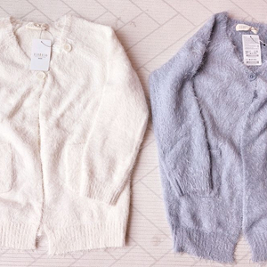 일로딜로 140 사이즈. 날개사 가디건. 새상품. 판매해요