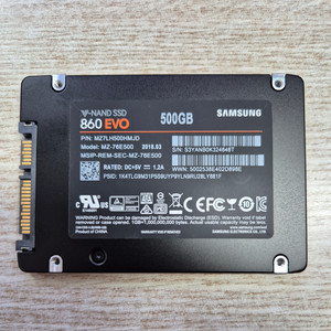 삼성 2.5인치 ssd EVO860 500gb 사용시간 117시간