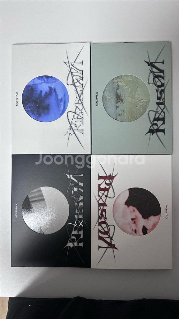 몬스타엑스 앨범 4종 세트 판매합니다--0
