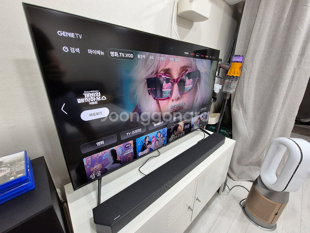 삼성 50인치 4K Krystal UHD 스마트 TV KU70UA7050F--1