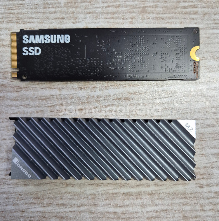 삼성 m.2 nvme ssd pm9a1 2tb 사용시간 290시간--1