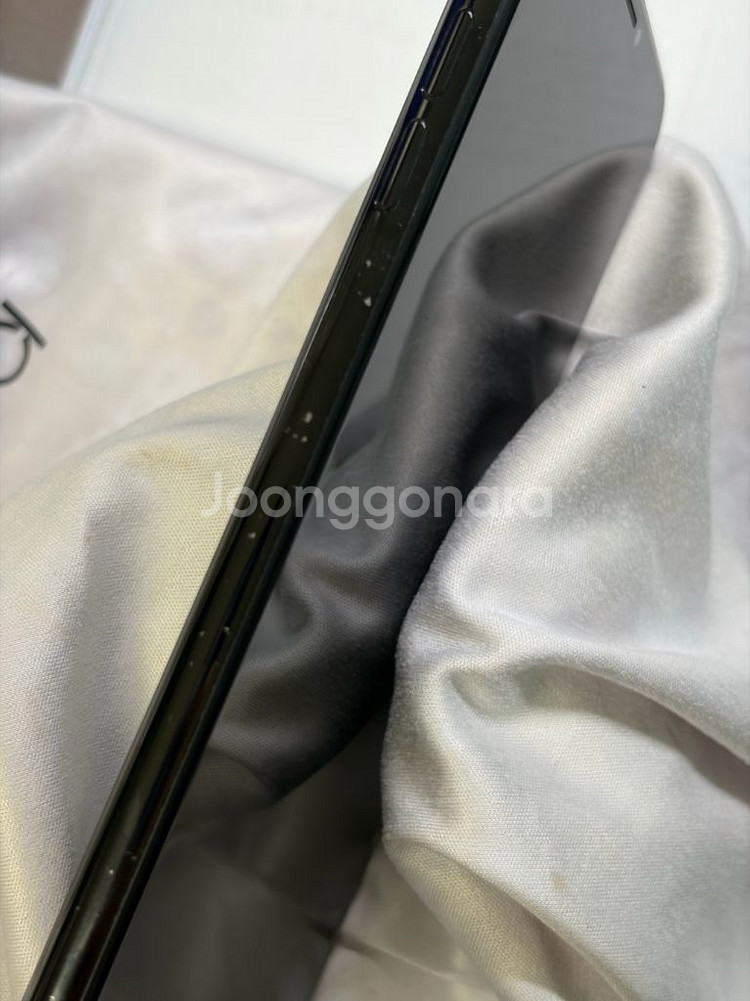 아이폰 XS Max 256GB 홍콩판 (카메라무음 물리듀얼심)--5