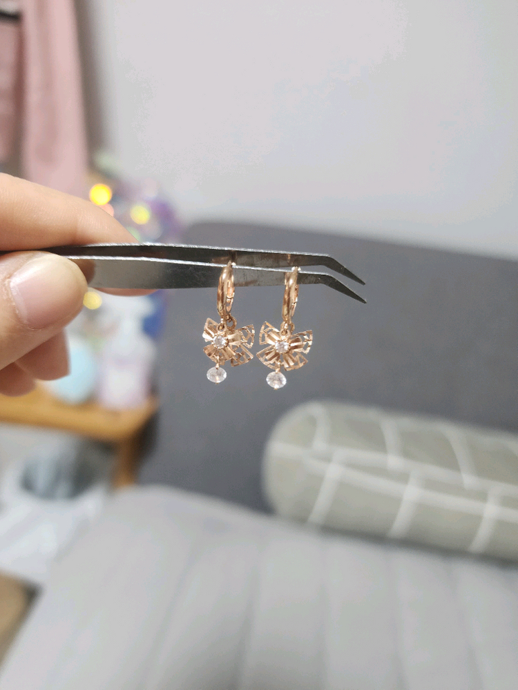 14k 골드 꽃 모티브 귀걸이--2