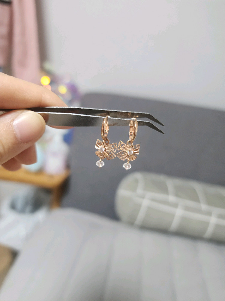 14k 골드 꽃 모티브 귀걸이--1