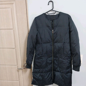 바나나리퍼블릭 오리털 패딩 여성55 사이즈