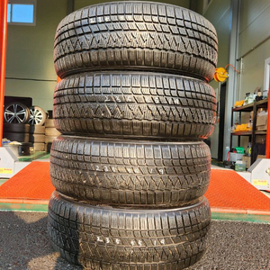 금호 윈터크래프트 235 55 19 타이어 한대분 판매
