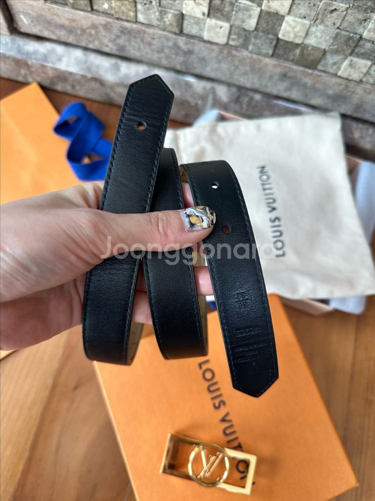 루이비통 도핀 모노그램 리버서블 벨트 (80)--6