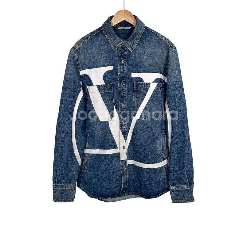 [44] 발렌티노 남성 까르피 더블 포켓 V 빅로고 데님 청셔츠 자켓--0