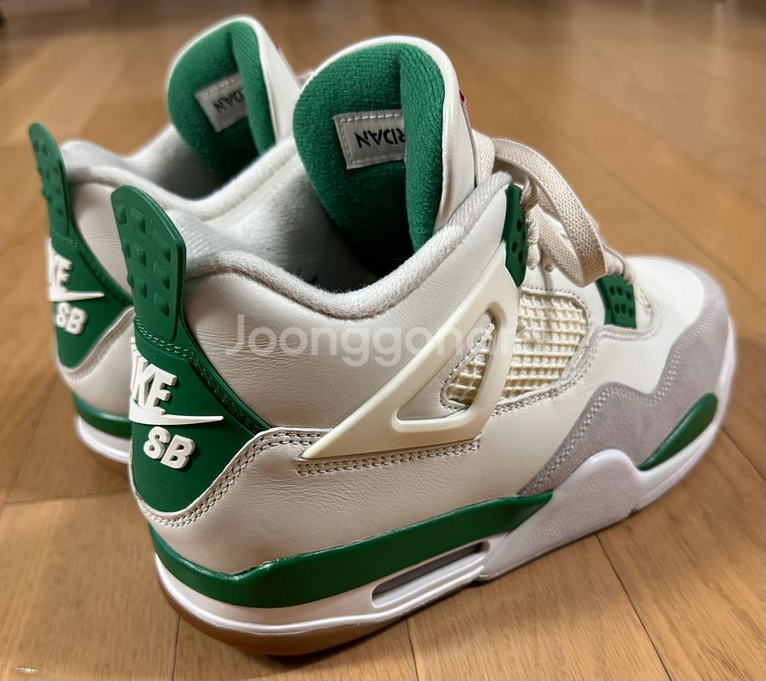 조던4 나이키 SB 파인그린 260사이즈 18만--1