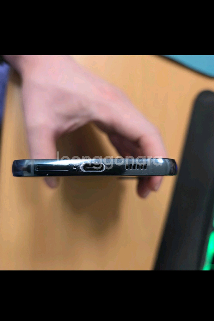 갤럭시 S22플러스 256GB--4