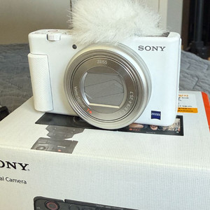 소니 ZV-1 화이트 풀박스 + 울란지 삼각대