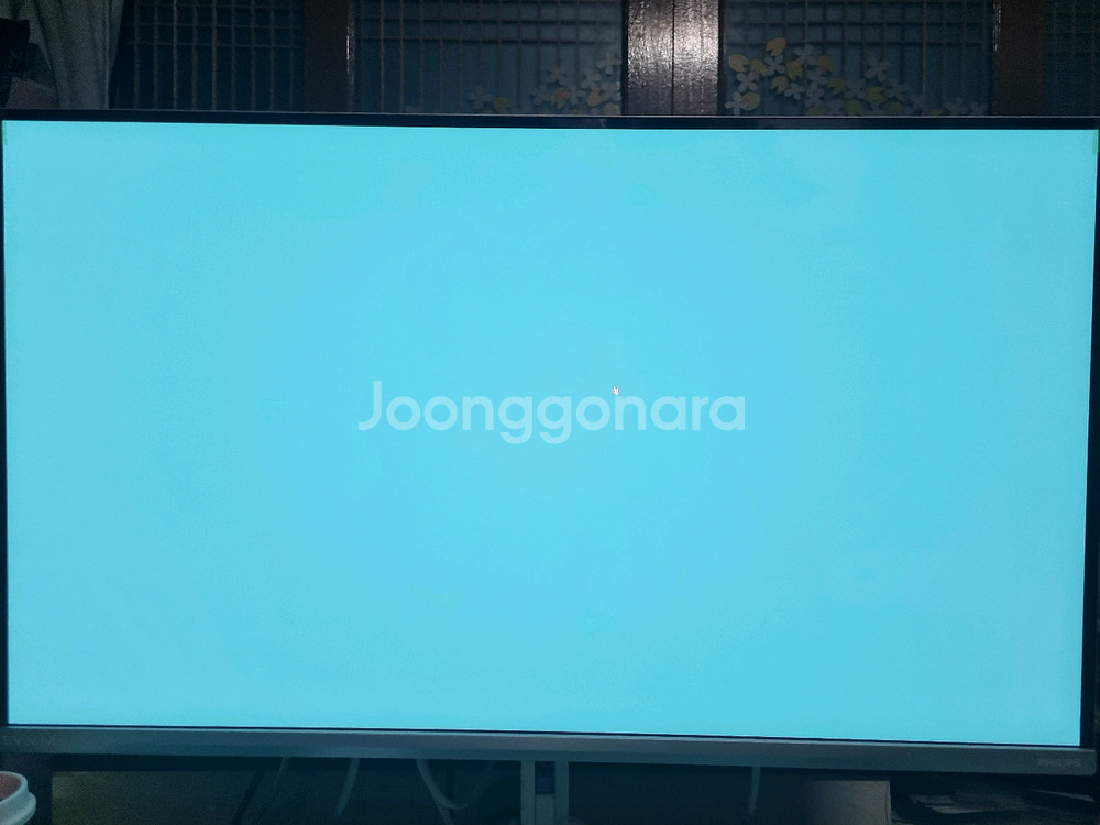 필립스 에브니아 32M2N8800 UHD OLED 240Hz HDR 게이밍 화이트 모니터--4