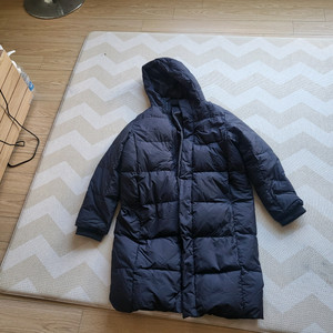 유니클로 롱패딩 150 사이즈