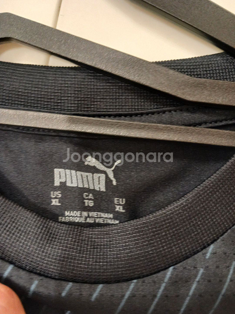 맨시티 프리매치셔츠 판매합니다.--1