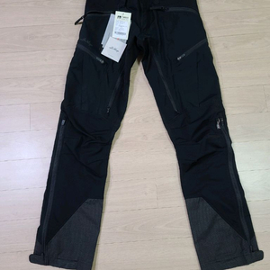 룬닥스 마케 블랙 46사이즈