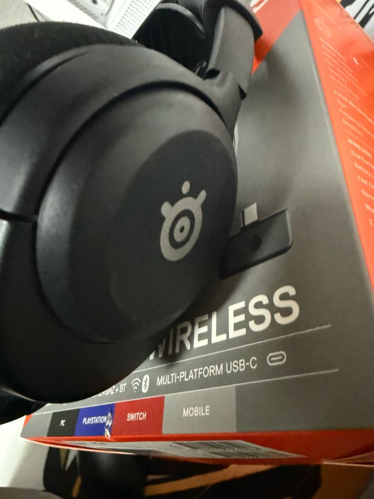 스틸시리즈 아크티스 노바5 팝니다--2