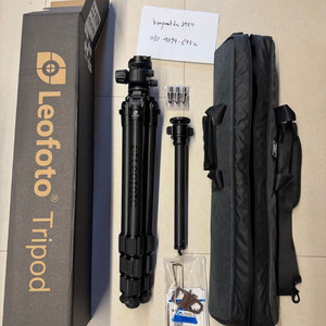 레오포토 LG-324C + LH-40R 카본 가브리엘 블랙버전 루시퍼 하이엔드 삼각대입니다.