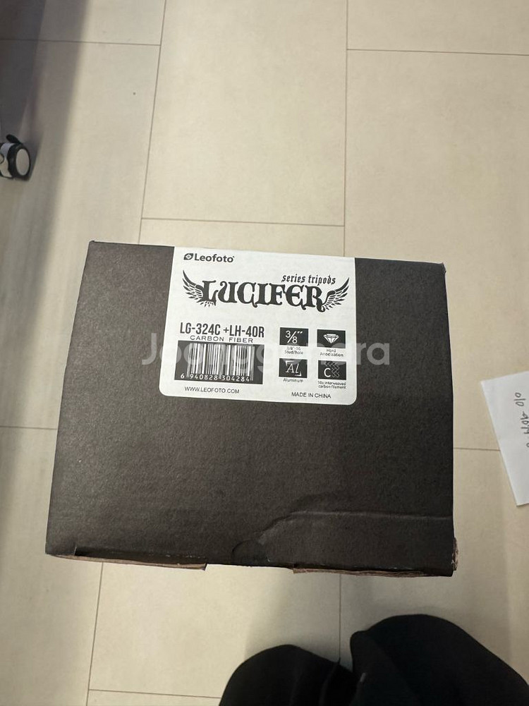 레오포토 LG-324C + LH-40R 카본 가브리엘 블랙버전 루시퍼 하이엔드 삼각대입니다.--5