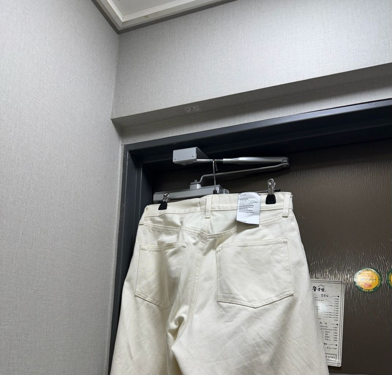시오타 코튼 팬츠 이미지
