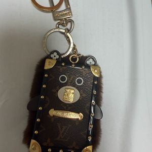 루이비통 트렁크 모양 키링